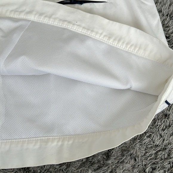 Armani Exchange Women’s White Short Skirt with Pockets -  size 14 fits size 10 - Picture 4 of 5